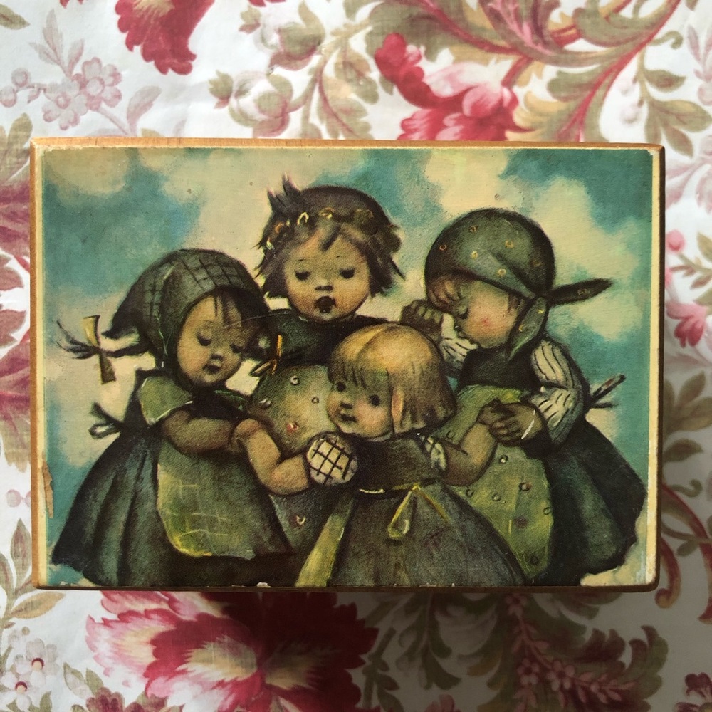 Hummel Music Box